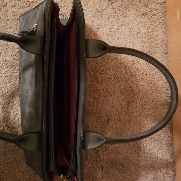 Purse - Picture 3 of 8